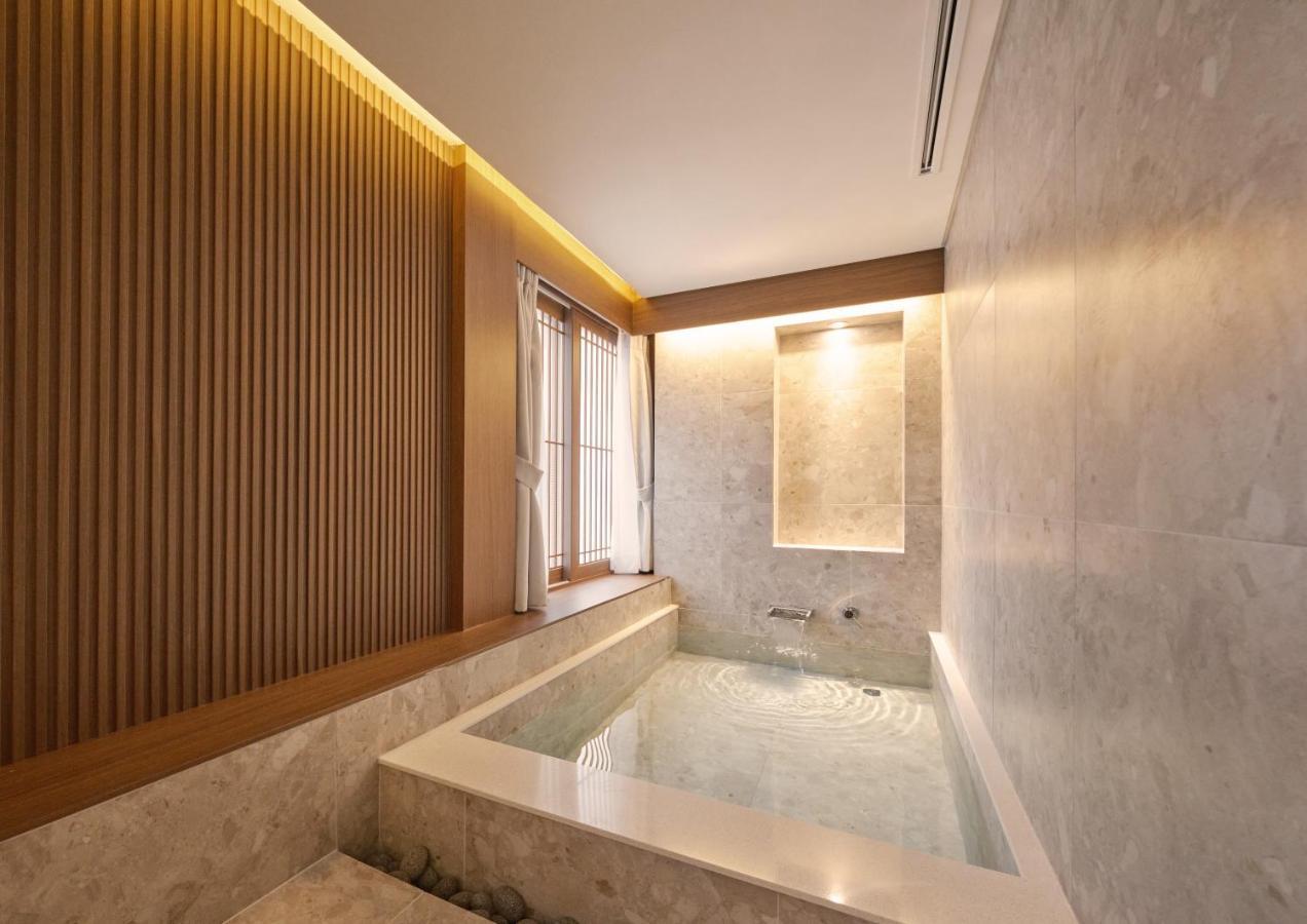 Uh Suite The Myeongdong Seúl Exterior foto